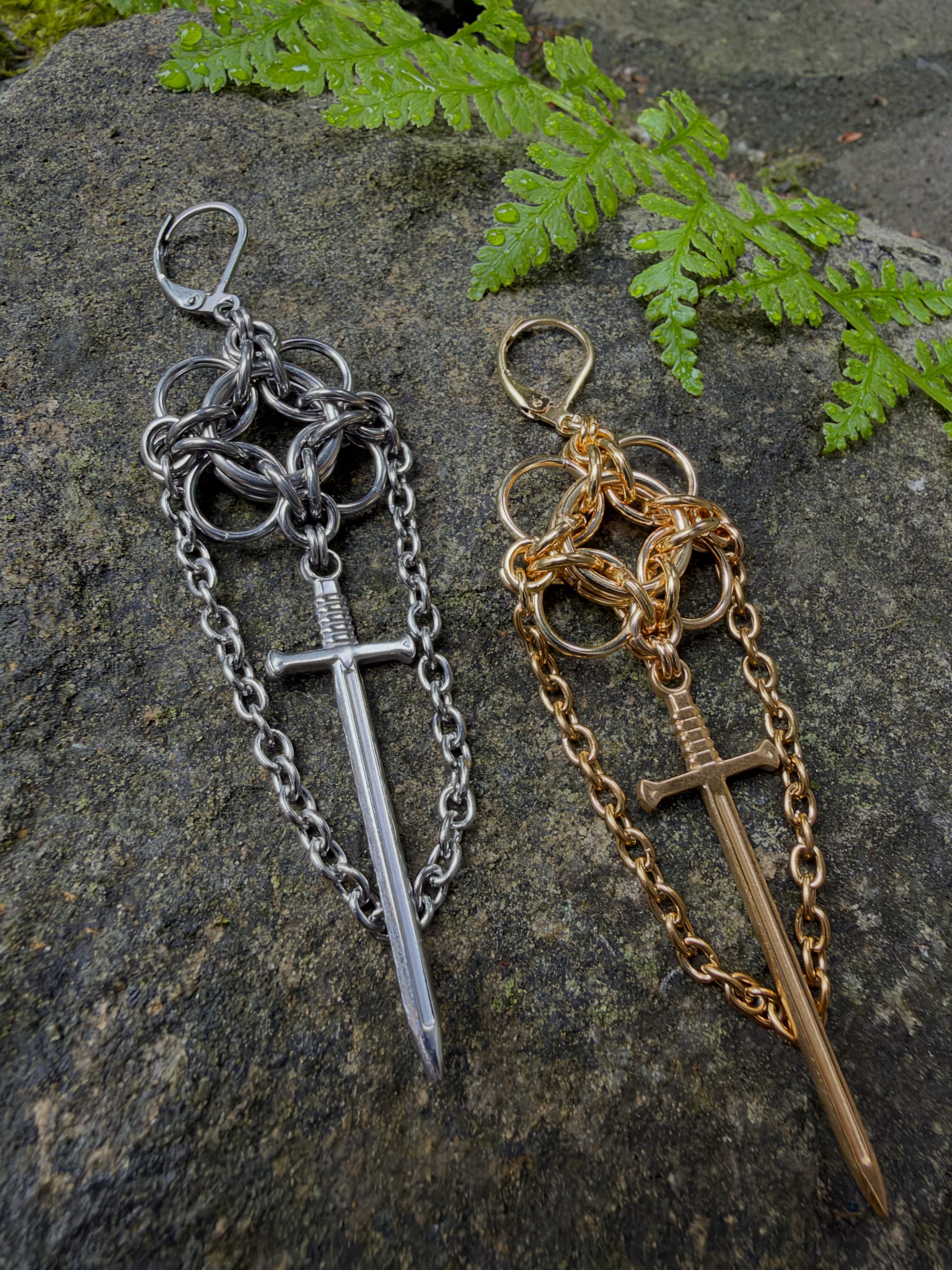 A chance to test out the new camera and offer another preview for this weekend @geekcraftexpo presents Creepcraft in Portland OR! These beauties will be available in stainless steel and gold-plated stainless with matching necklaces available as well.
.
.
.
#chainmaillejewelry #handcraftedjewelry #pnwartist #pnwshoplocal